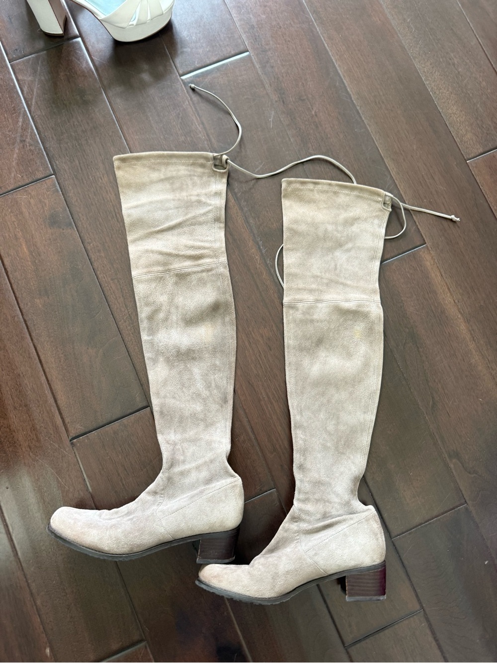 Stuart Weitzman Over-the-Knee lowland  Suede Boots in Light Grey
